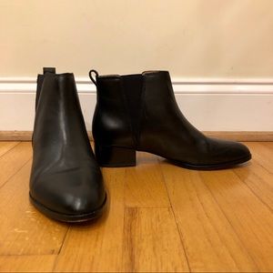 Madewell Carina Chelsea boots, size 8.5